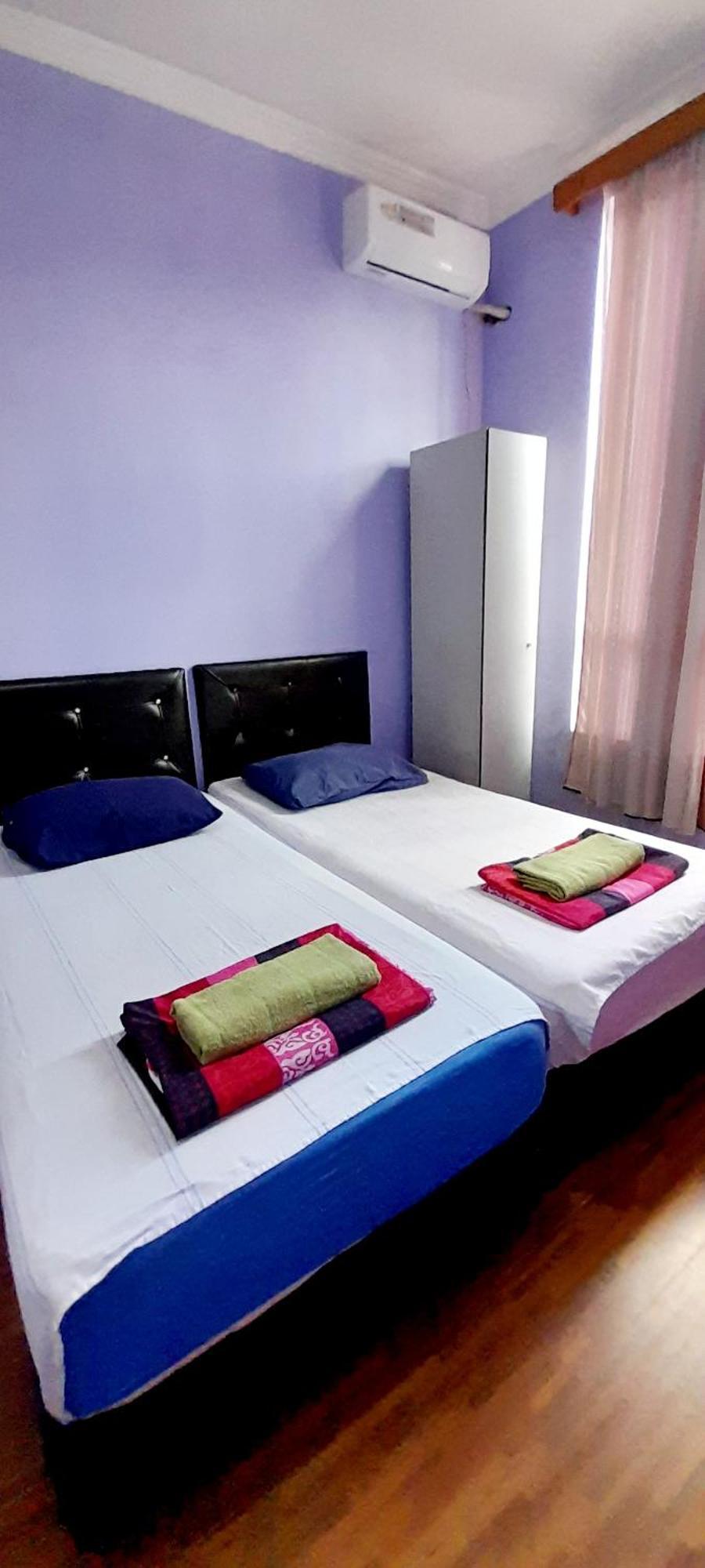 Guesthouse Qeti Batumi Exteriör bild